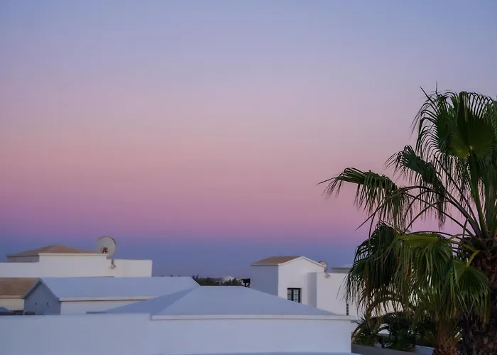 Dias Felices - Heated Pool Villa *