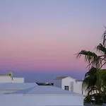 Dias Felices - Heated Pool Villa *